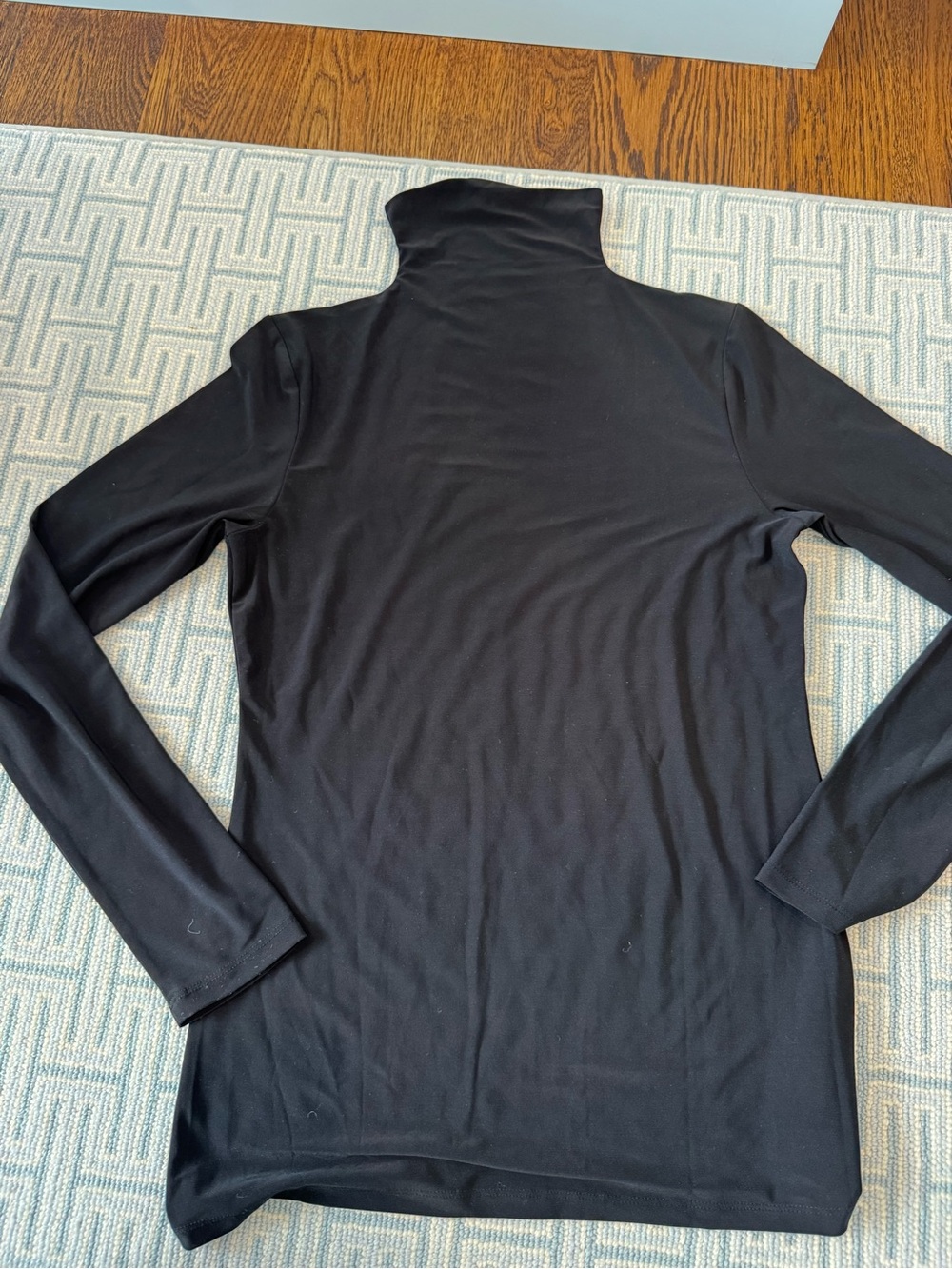 Halogen Black Women's Long-Sleeve mock turtleneck  top